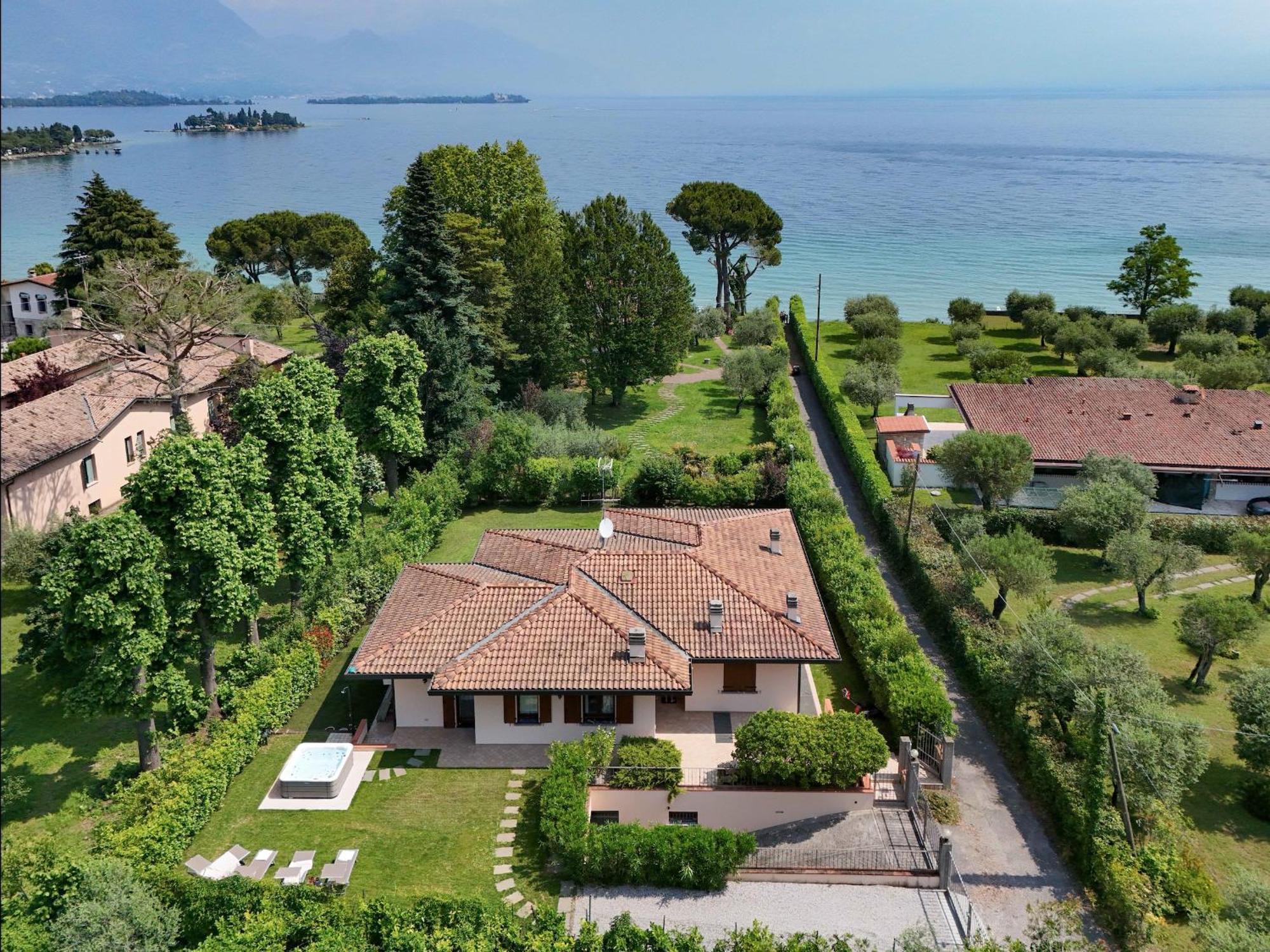 Villa Giulia Manerba del Garda Eksteriør bilde